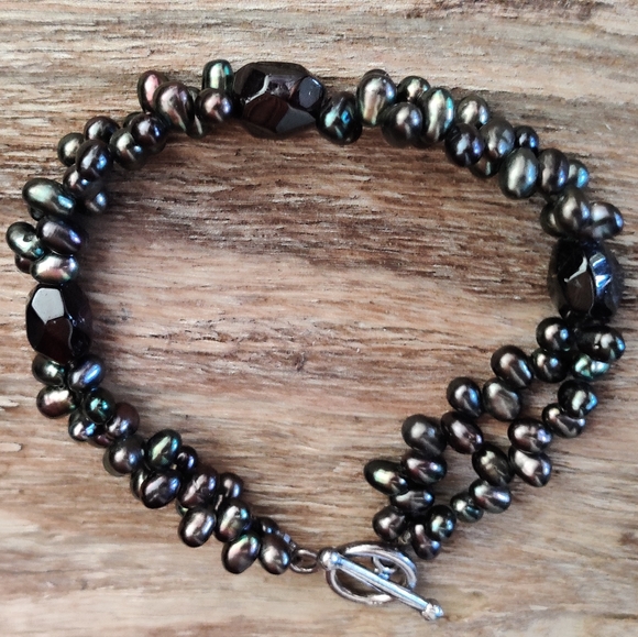 Y2K Genuine Peacock Sea Pearls Bracelet w/Garnet and Sterling Silver - Picture 7 of 12